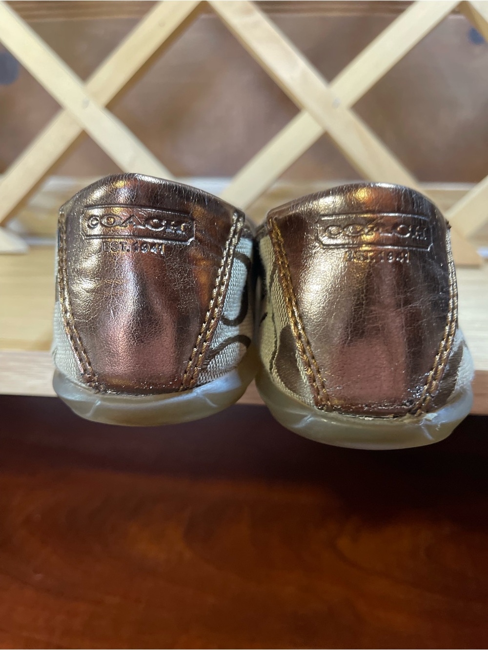 Coach -Authenticated by “Authenticated First” Ballets Flats Women’s Sz 7.5